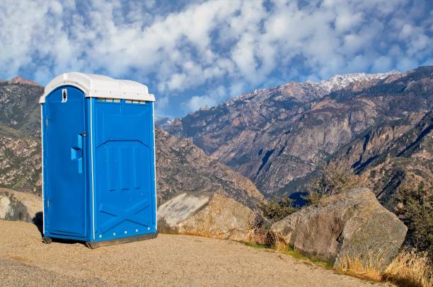 Portable Toilet Options We Offer in Olivette, MO